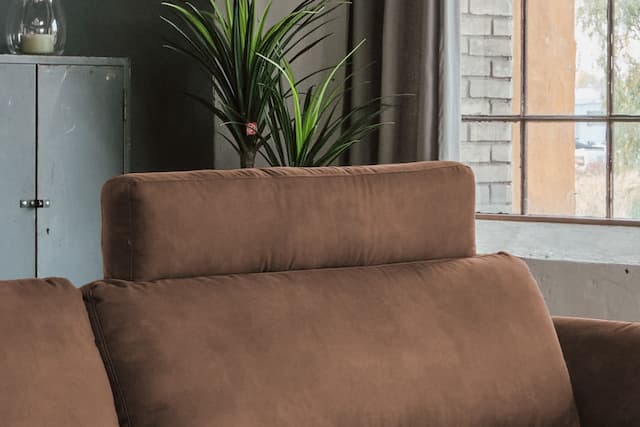 KAWOLA Kopfstütze MALTA Stoff braun